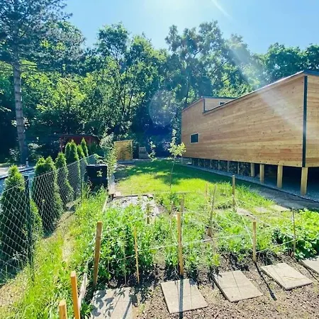Glamping Paradise With Wellness Prázdninový dům