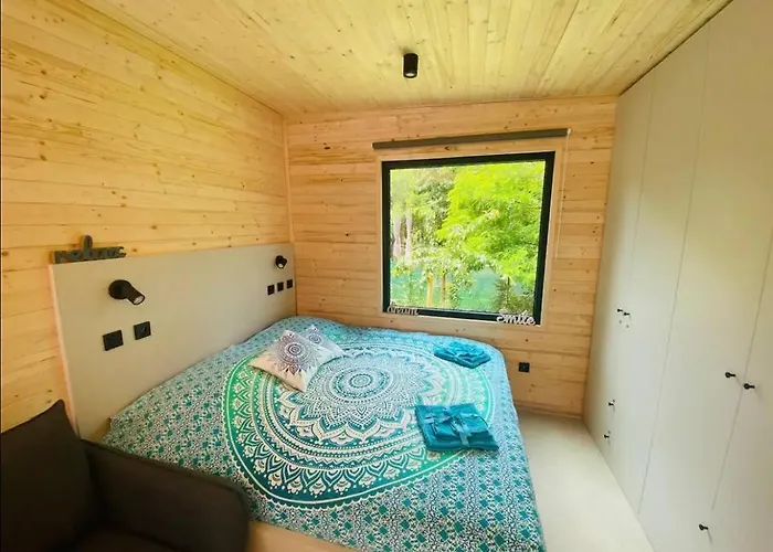 Glamping Paradise With Wellness * Dolni Brezany