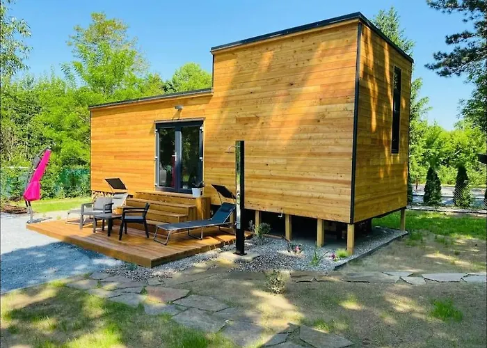 Glamping Paradise With Wellness Dolni Brezany