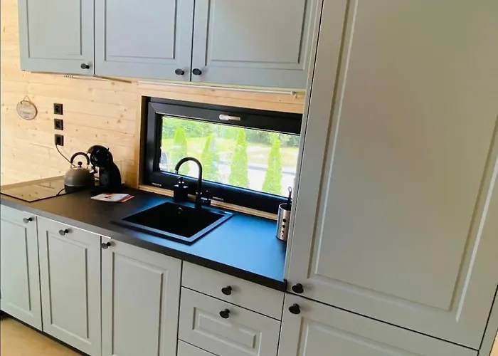 بيت للعطل Glamping Paradise With Wellness